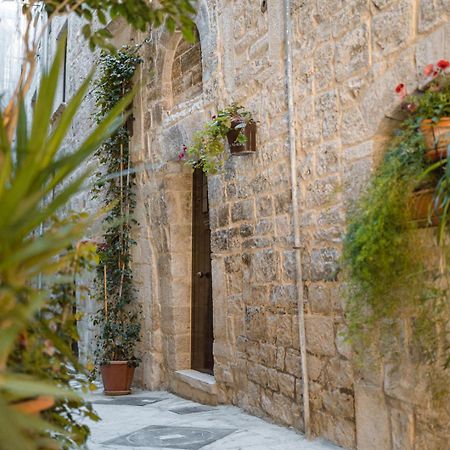 La Piccola Torre Hotel Bisceglie Exterior foto